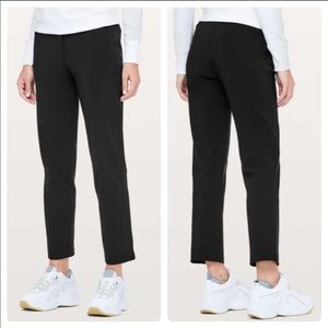 Lululemon On the Move Pant 28" Black